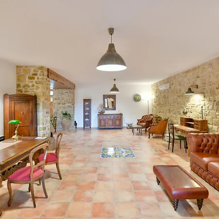 Casale Il Sauco * Santa Maria di Castellabate