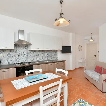 Holiday home Casale Il Sauco *